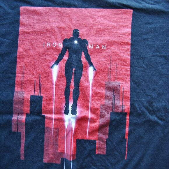 Iron Man Black and Red Short Sleeve Marvel Shirt 2X-Large - Picture 3 of 5